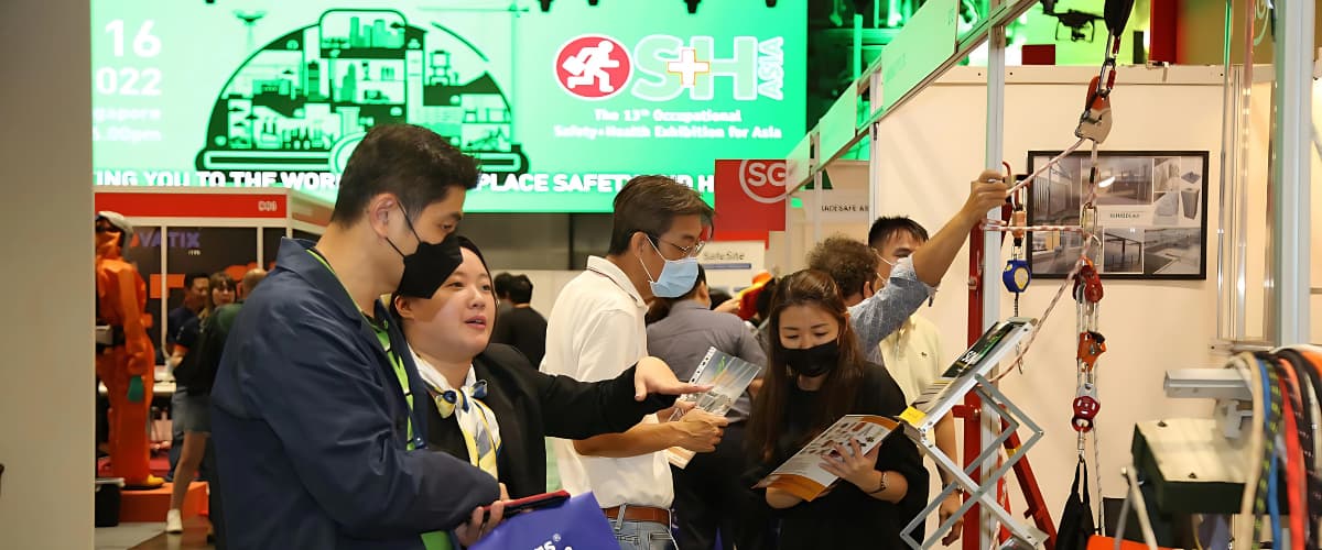 osha - Visitor Profiles by Industry